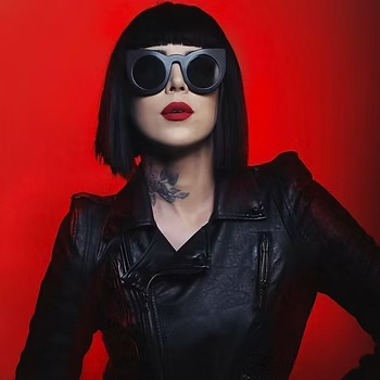 Kat Von D tattoo artist