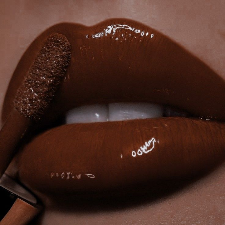 Coffee Brown Lipbalm